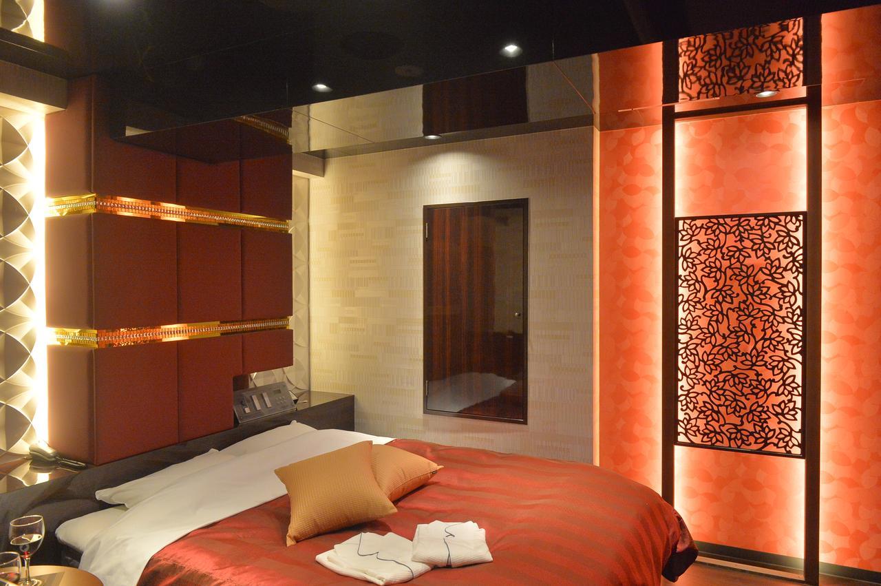 Terrace M Yokota Bace (Adults Only) Hotel Hakonegasaki Екстериор снимка